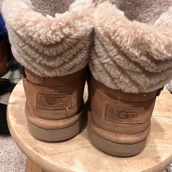 UGG boots - Picture 8 of 10